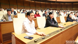 Quốc hội ban hành Luật Quản lý, bảo vệ công trình quốc phòng và khu quân sự 2023