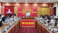 CT phát biểu tại phiên họp