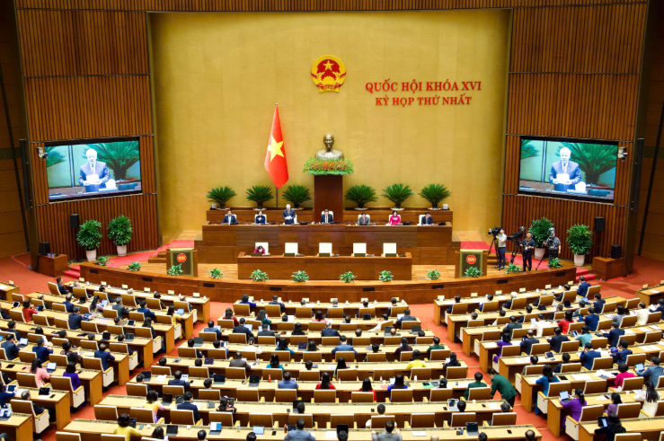 Thông qua 09 Luật và 05 Nghị quyết quy phạm pháp pháp luật mới