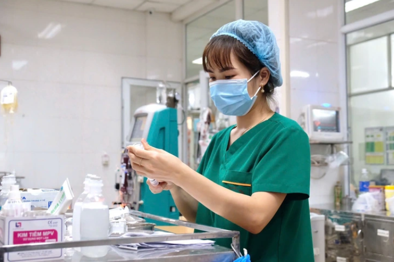 Chính sách hỗ trợ đào tạo, bồi dưỡng nguồn nhân lực y tế